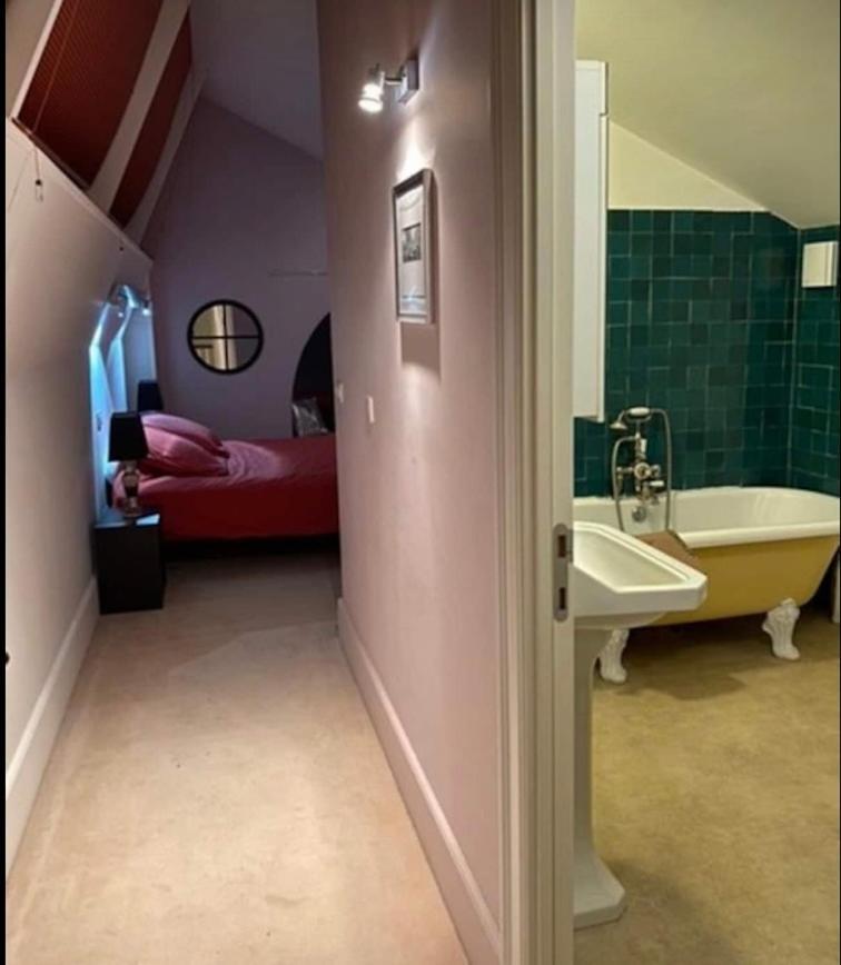 Apartamento Le Jacuzzi De Marie Tourcoing Exterior foto